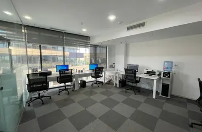 Office Space - 2 Bedrooms - 1 Bathroom for rent in Park Side Residence - Zed Towers - Sheikh Zayed Compounds - Sheikh Zayed City - Giza