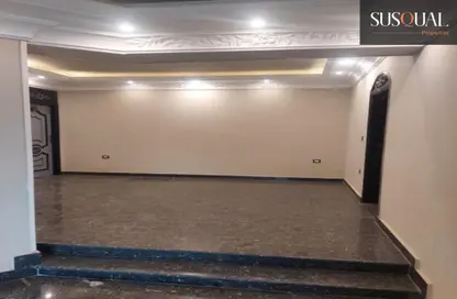 فيلا - 8 غرف نوم - 8 حمامات للايجار في الياسمين 3 - الياسمين - مدينة القاهرة الجديدة - القاهرة