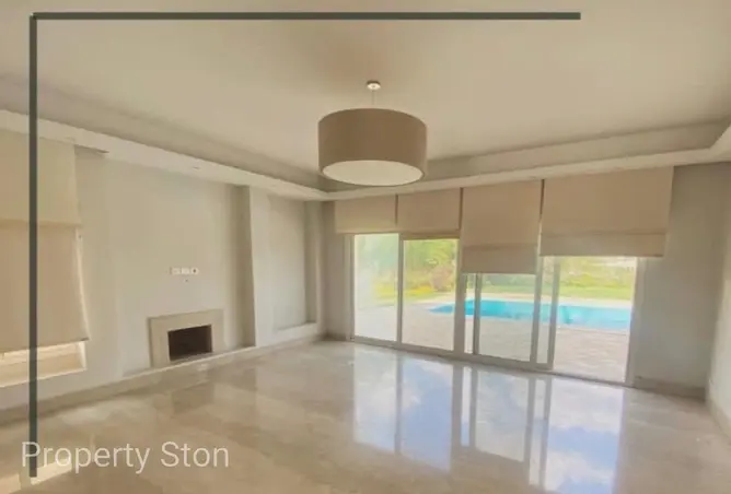 94633737 - Property Image 3