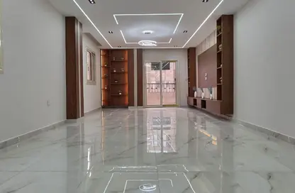 شقة - 3 غرف نوم - 2 حمامات للبيع في البوابة الرابعة القديمة - حورس - حدائق الاهرام - الجيزة