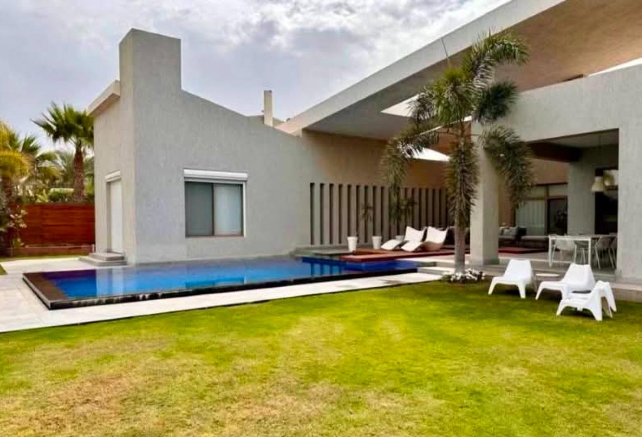 فيلا 4 غرف 360 م² للبيع في بالم هيلز جولف فيوز، Palm Hills Golf Views