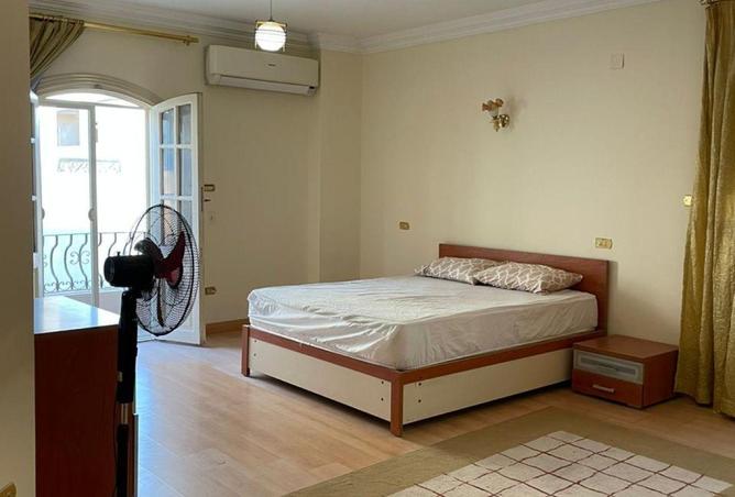 70108195 - Property Image 2