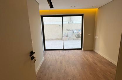 Apartment - 3 - 4 for rent in Lake View Residence - 5th Settlement Compounds - The 5th Settlement - New Cairo City - Cairo