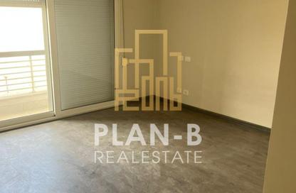 Apartment - Studio - 2 Bathrooms for rent in New Giza - Cairo Alexandria Desert Road - 6 October City - Giza