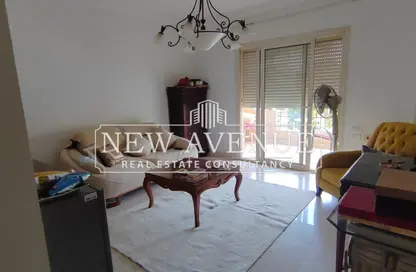 فيلا - 4 غرف نوم - 4 حمامات للبيع في زيزينيا فلاورز - الحي الخامس - مدينة الشروق - القاهرة