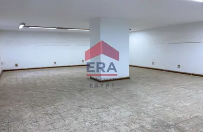 محل تجاري - استوديو - 2 حمامات للايجار في ميدان دجله - دجلة - حي المعادي - القاهرة