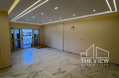 Apartment - 3 Bedrooms - 3 Bathrooms for sale in Al Khamayel city - Sheikh Zayed Compounds - Sheikh Zayed City - Giza