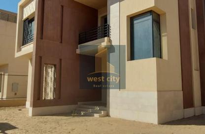Villa - 5 Bedrooms - 5 Bathrooms for sale in Alma - 2nd District - Sheikh Zayed City - Giza