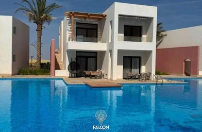 Chalet - 2 Bedrooms - 2 Bathrooms for sale in Makadi Heights - Makadi Orascom Resort - Makadi - Hurghada - Red Sea