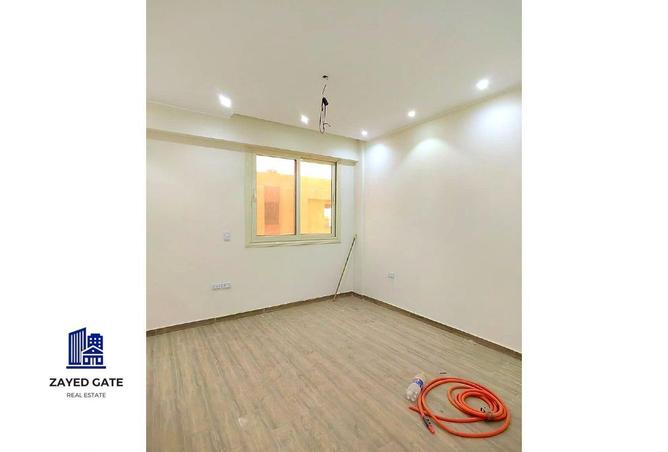 65148205 - Property Image 2