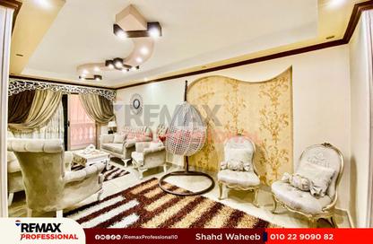 Apartment - 4 Bedrooms - 2 Bathrooms for sale in Al Wathiq St. - Ibrahimia - Hay Wasat - Alexandria