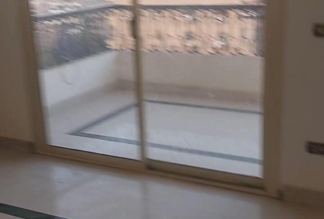 8609972 - Property Image 2