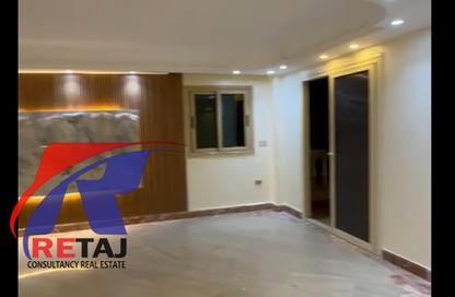 Apartment - 3 Bedrooms - 3 Bathrooms for rent in Mahmoud Ghoneim St. - 6th Zone - Nasr City - Cairo