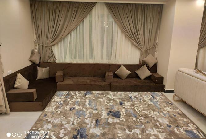 8584203 - Property Image 2