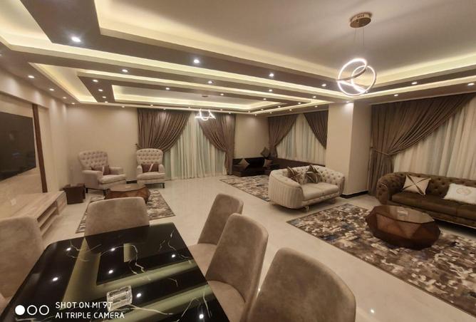 8584203 - Property Image 3