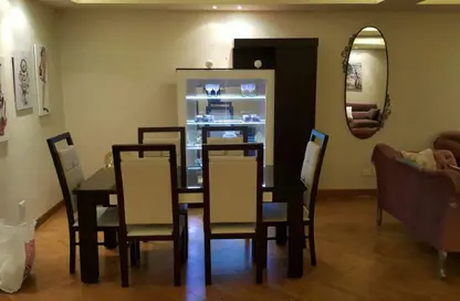 شقة - 3 غرف نوم - 3 حمامات للايجار في شارع لبنان - المهندسين - الجيزة