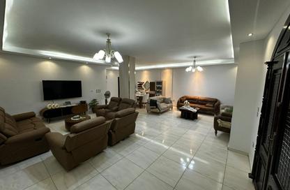 Villa - 3 Bedrooms - 3 Bathrooms for sale in El Nakheel - 5th Settlement Compounds - The 5th Settlement - New Cairo City - Cairo
