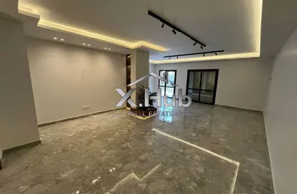 Apartment - 3 Bedrooms - 4 Bathrooms for rent in The Courtyards - Sheikh Zayed Compounds - Sheikh Zayed City - Giza