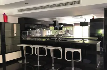 منزل مزدوج - 4 غرف نوم - 4 حمامات للايجار في جرينز - الحي السادس - الشيخ زايد - الجيزة