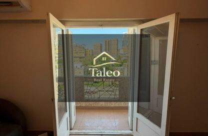 Apartment - 2 Bedrooms - 2 Bathrooms for rent in Al Gezira El Wosta St. (Yousef Kamel) - Zamalek - Cairo