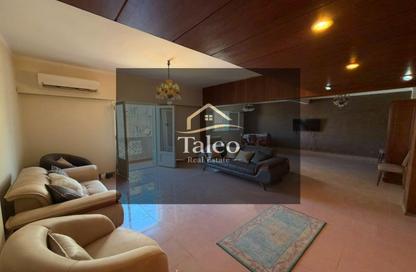 Apartment - 2 Bedrooms - 2 Bathrooms for rent in Al Gezira El Wosta St. (Yousef Kamel) - Zamalek - Cairo