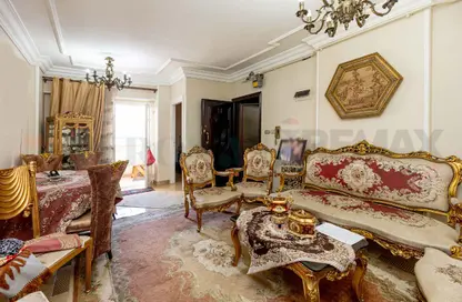 Apartment - 2 Bedrooms - 1 Bathroom for sale in Sidi Beshr - Hay Awal El Montazah - Alexandria