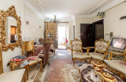 Apartment - 2 Bedrooms - 1 Bathroom for sale in Sidi Beshr - Hay Awal El Montazah - Alexandria