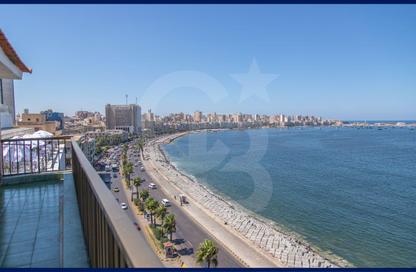شقة - 3 غرف نوم - 2 حمامات للبيع في طريق الجيش - محطة الرمل - حي وسط - الاسكندرية شقة - 3 غرف نوم - 2 حمامات للبيع في طريق الجيش - محطة الرمل - حي وسط - الاسكندرية