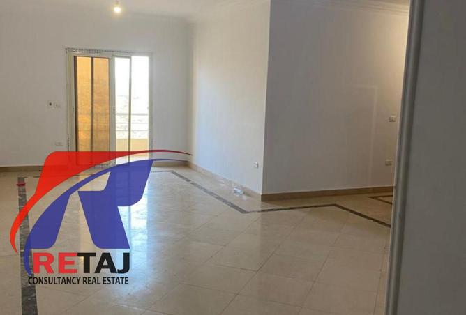 81833989 - Property Main Image
