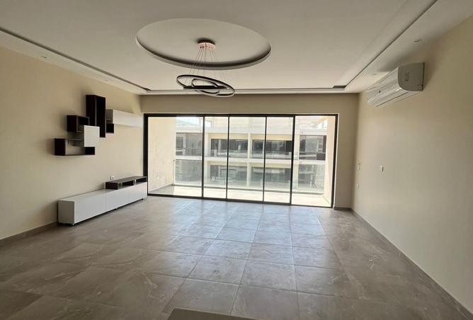 97719963 - Property Main Image