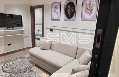 Apartment - Studio - 1 Bathroom for rent in Gardenia Mall St. - The 1st Settlement - New Cairo City - Cairo