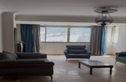 Apartment - 2 Bedrooms - 2 Bathrooms for rent in Garden City - Cairo