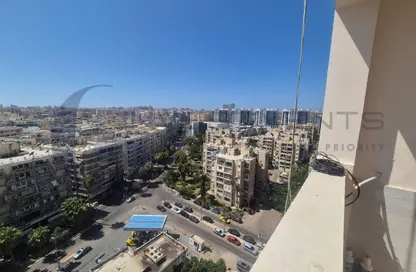 Apartment - 3 Bedrooms - 2 Bathrooms for sale in Smouha - Hay Sharq - Alexandria