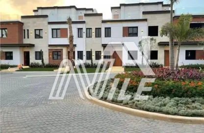 Townhouse - 5 Bedrooms - 5 Bathrooms for sale in Azzar 2 - 5th Settlement Compounds - The 5th Settlement - New Cairo City - Cairo