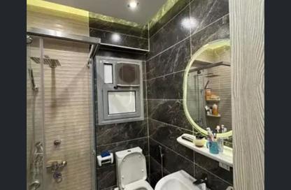 Apartment - 3 Bedrooms - 2 Bathrooms for sale in Al Andalus District - New Cairo City - Cairo