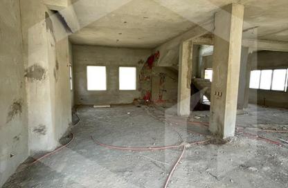 Villa - 5 Bedrooms - 4 Bathrooms for sale in Jubail - 26th of July Corridor - 6 October City - Giza Villa - 5 Bedrooms - 4 Bathrooms for sale in Jubail - 26th of July Corridor - 6 October City - Giza