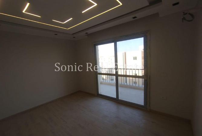 72722471 - Property Main Image