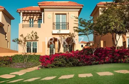 Villa - 4 Bedrooms - 5 Bathrooms for sale in Hyde Park - New Cairo City - Cairo