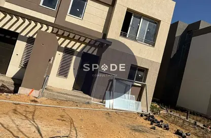 Townhouse - 4 Bedrooms - 3 Bathrooms for sale in Palm Hills New Cairo - 5th Settlement Compounds - The 5th Settlement - New Cairo City - Cairo