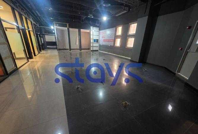 98278025 - Property Image 3
