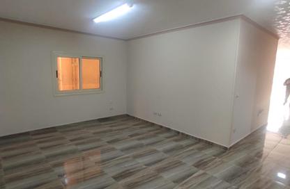 Apartment - 4 Bedrooms - 3 Bathrooms for rent in El Laselky - New Maadi - Hay El Maadi - Cairo