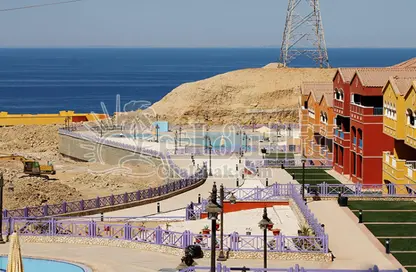 Chalet - 2 Bedrooms - 2 Bathrooms for sale in Bahamas - Porto Sokhna - Al Ain Al Sokhna - Suez