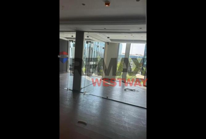 8477810 - Property Image 2