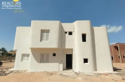 Villa - 6 Bedrooms - 3 Bathrooms for sale in Santorini - Cairo Alexandria Desert Road - 6 October City - Giza