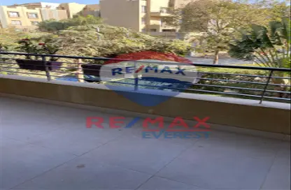 Apartment - 3 Bedrooms - 3 Bathrooms for rent in Village West - Sheikh Zayed Compounds - Sheikh Zayed City - Giza