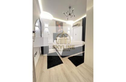 Apartment - 2 Bedrooms - 1 Bathroom for rent in El Rehab Extension - Al Rehab - New Cairo City - Cairo