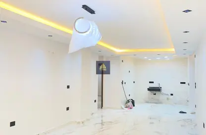 شقة - 3 غرف نوم - 3 حمامات للايجار في الشطر العاشر - زهراء المعادي - حي المعادي - القاهرة