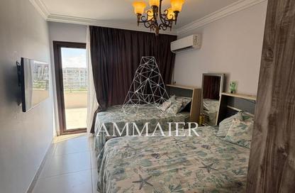 شاليه - 5 غرف نوم - 3 حمامات للايجار في مراسي - سيدي عبد الرحمن - الساحل الشمالي