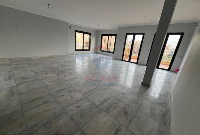 8680411 - Property Image 2