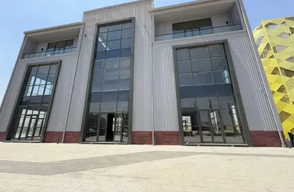 مساحات مكتبية - 4 غرف نوم - 2 حمامات للايجار في ديستريكت 5 - كمبوندات التجمع الخامس - التجمع الخامس - مدينة القاهرة الجديدة - القاهرة